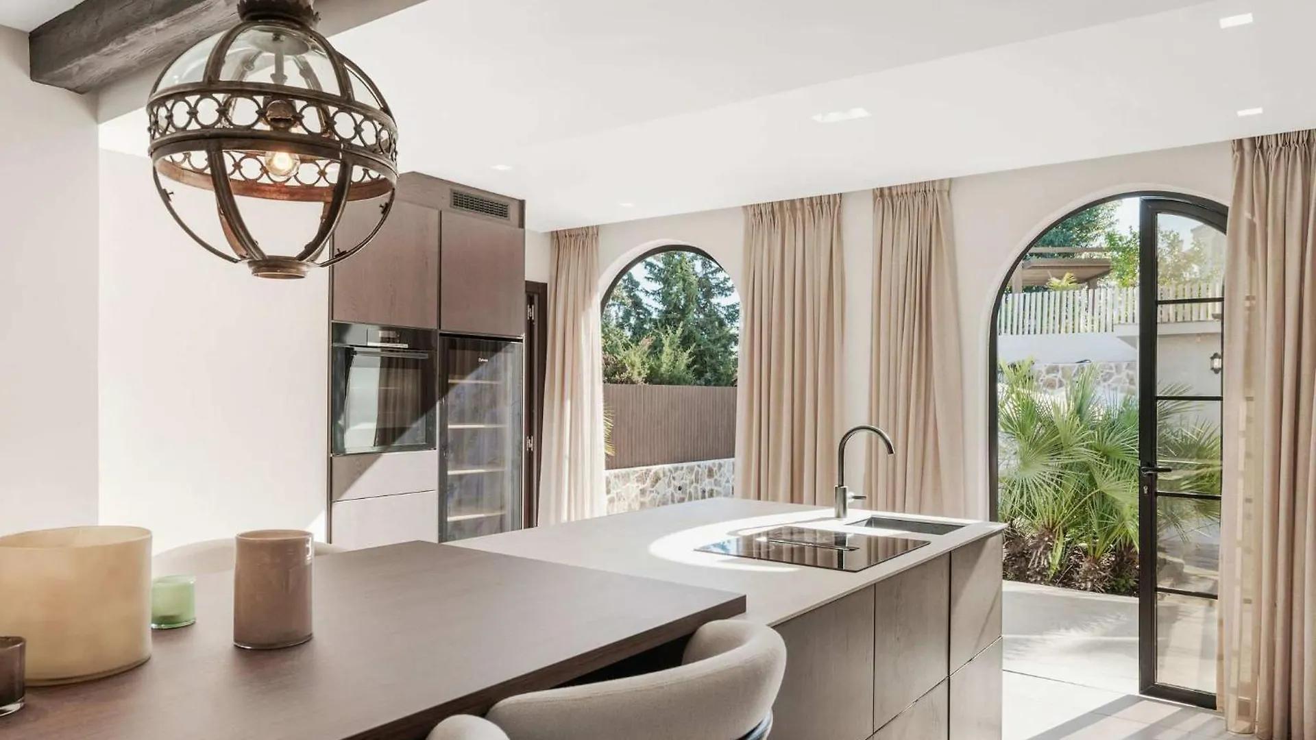 Villa Jazmine Exquisite Oasis Nuva Andalucia 马尔韦利亚