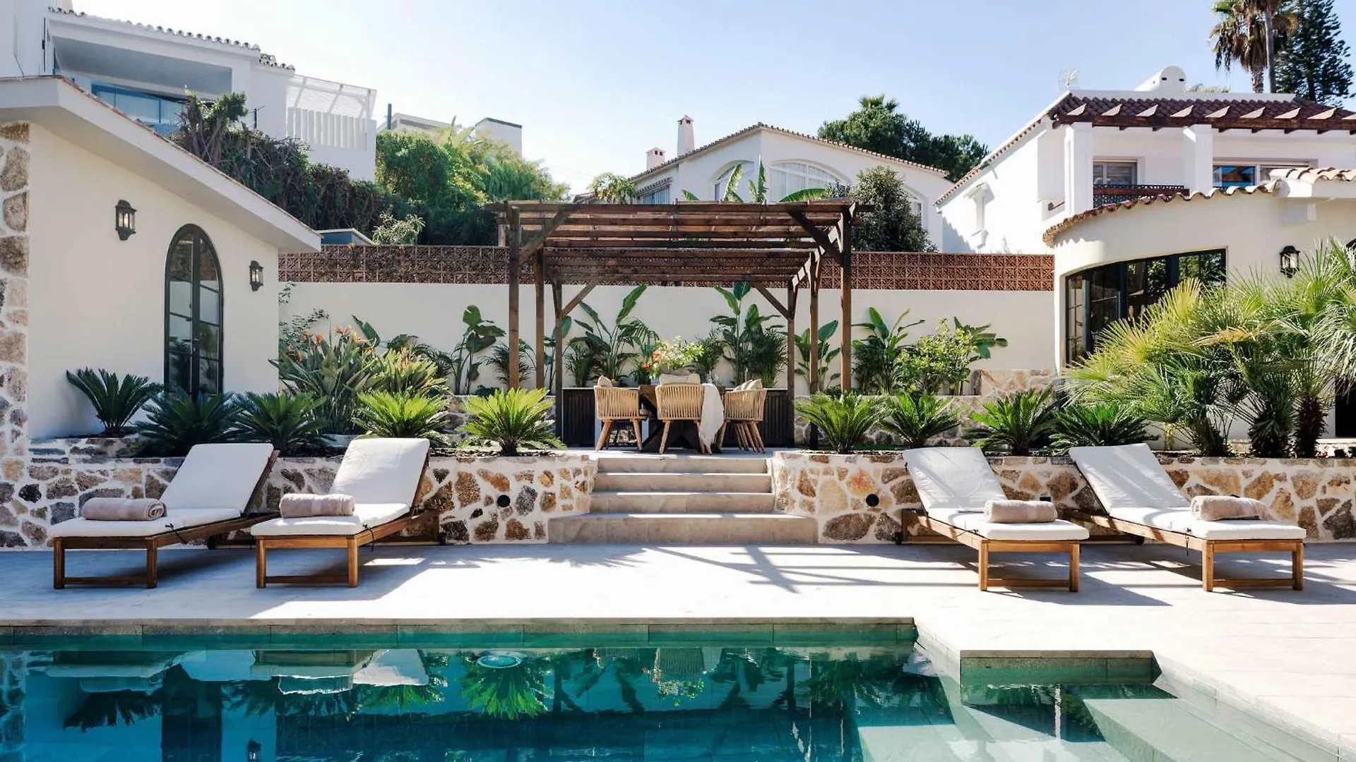 Villa Jazmine Exquisite Oasis Nuva Andalucia 马尔韦利亚 西班牙